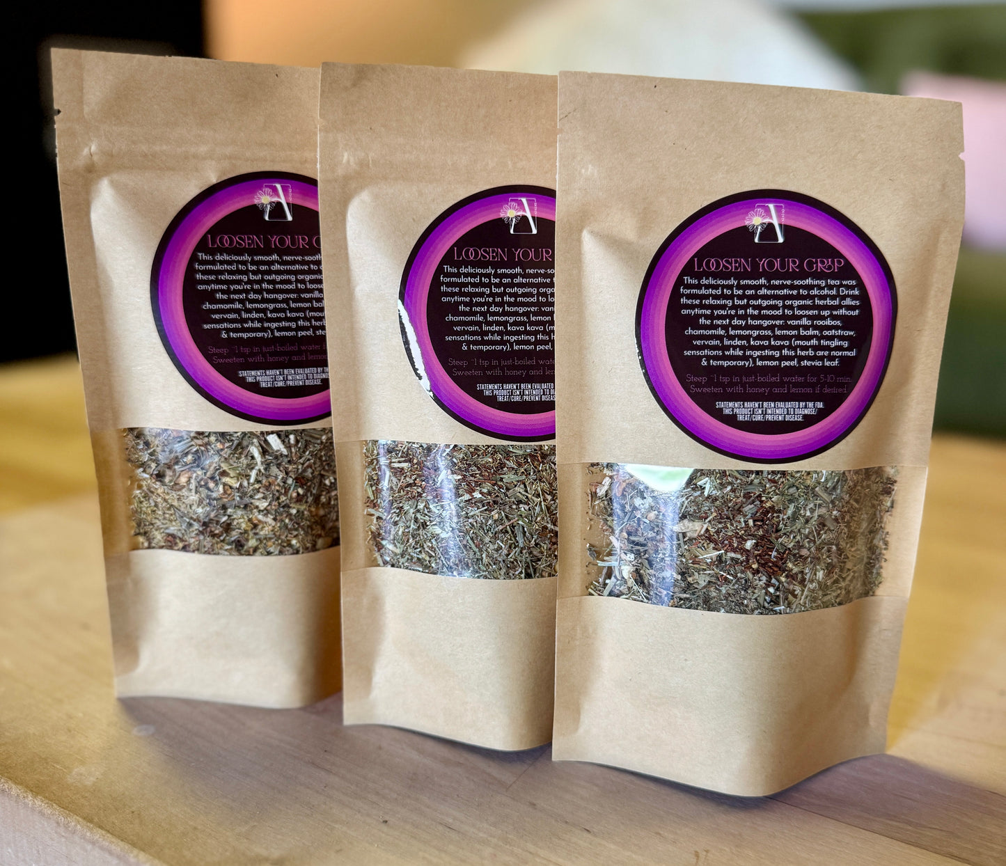 Organic Tea Blend: Loosen Your Grip