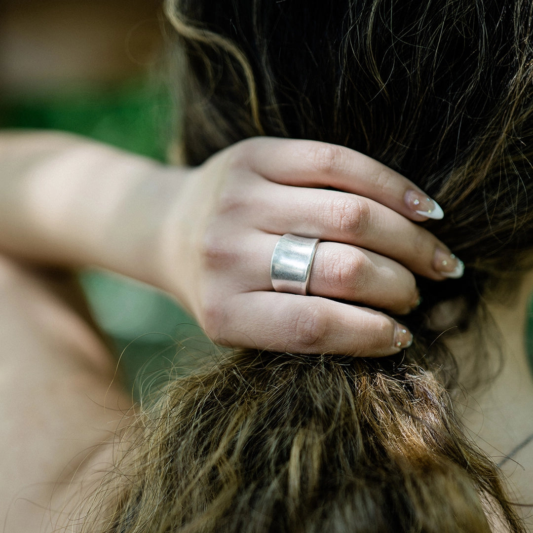 Silver Concave Ring