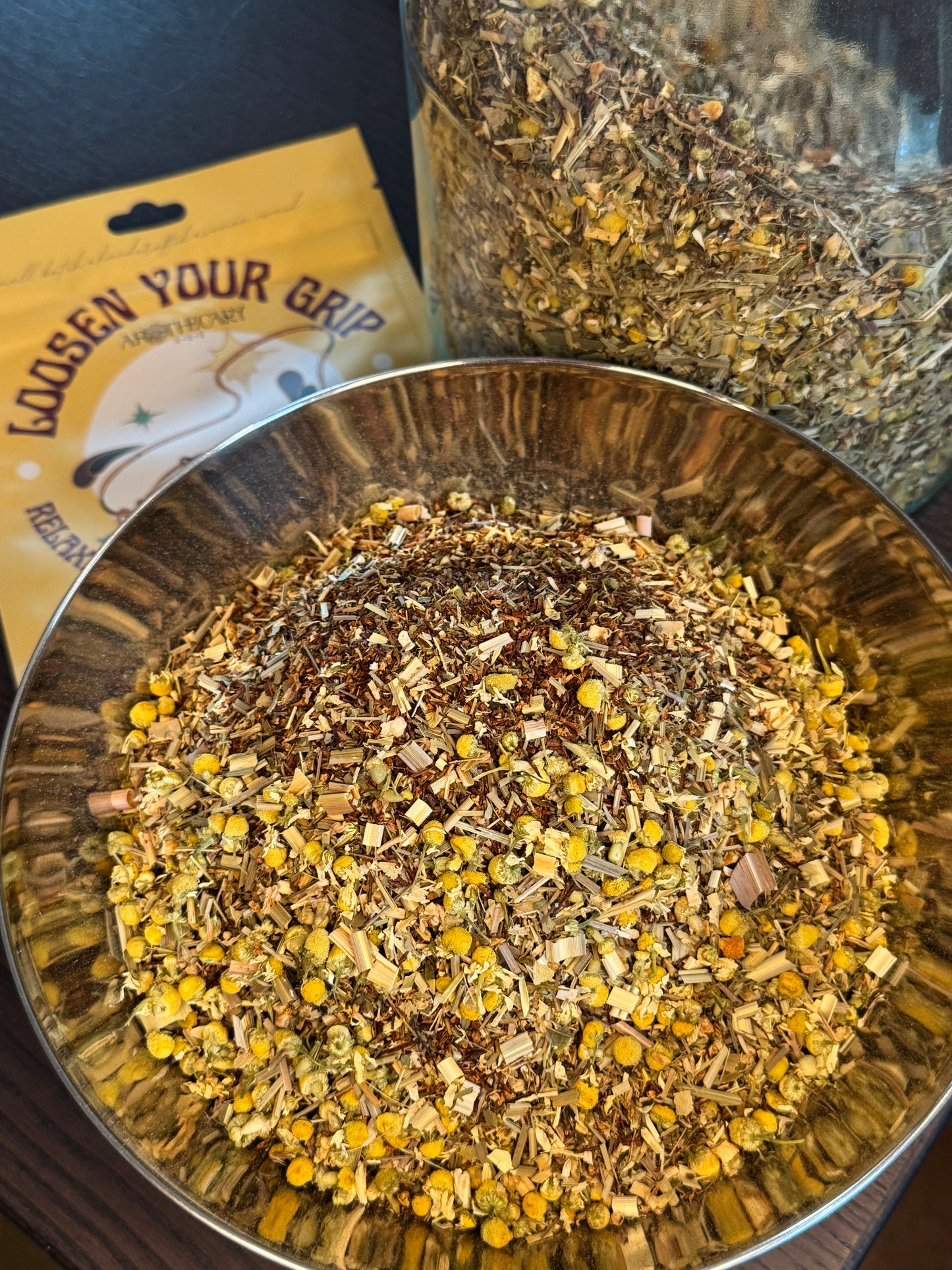 Organic Tea Blend: Loosen Your Grip